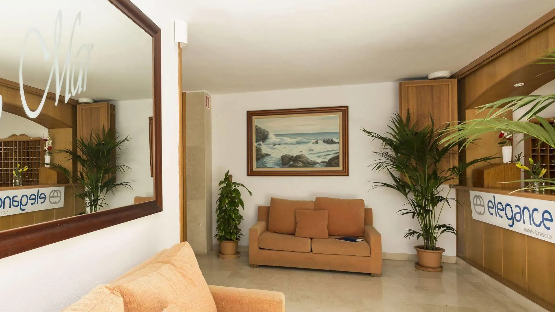 Sol Y Mar Apartments Cala Bona  Spanyolország